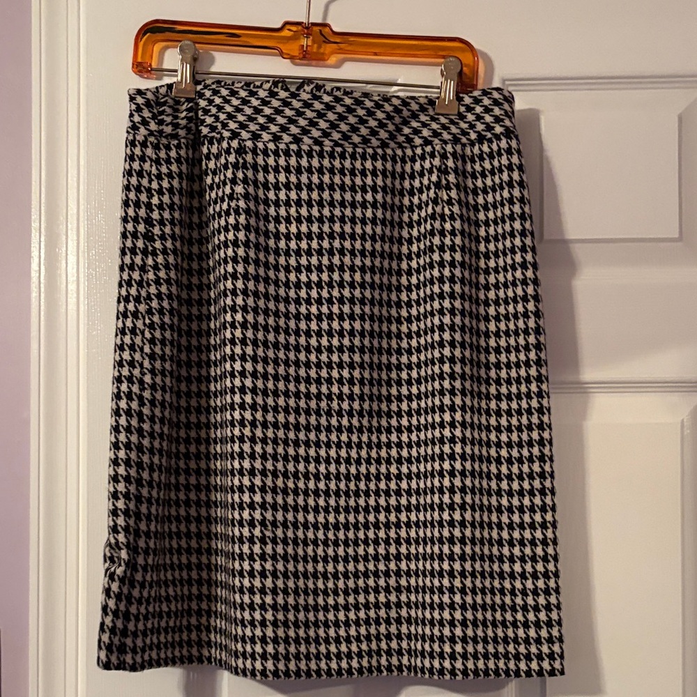 Chadwicks Monochrome Houndstooth A-Line Skirt